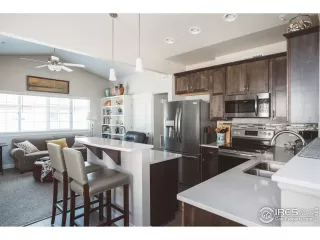 Photo #6: 897004 Listing