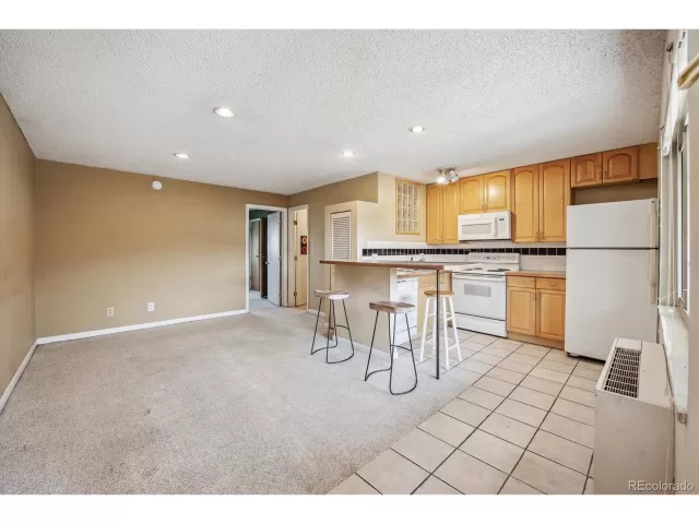 MLS: 8970210 Condo For Sale