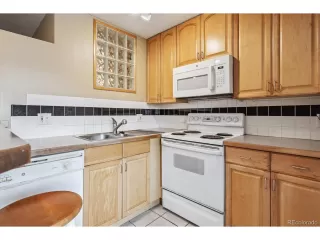 Photo #3: 8970210 Listing