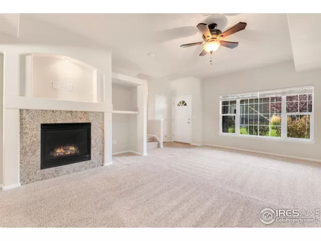 MLS: 897073 Condo For Sale