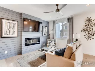 Photo #3: 897159 Listing