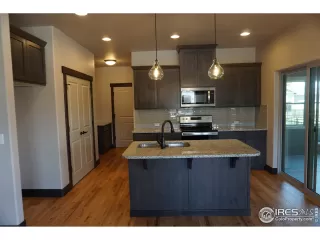 Photo #4: 897208 Listing