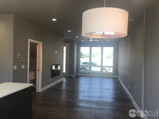 Photo #4: 897271 Listing