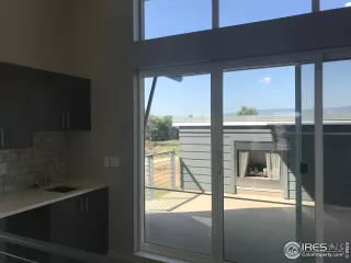 Photo #5: 897271 Listing