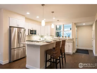 Photo #2: 897286 Listing