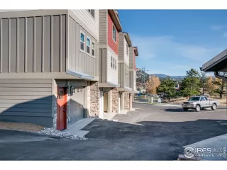 Photo #4: 897287 Listing