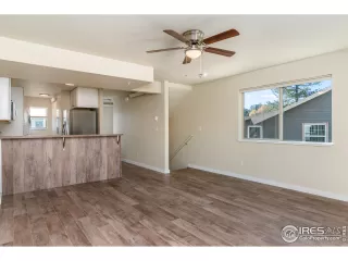 Photo #6: 897287 Listing