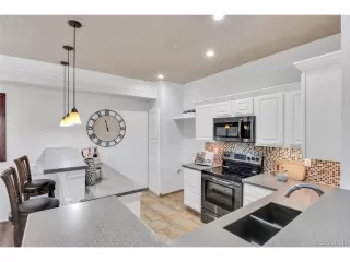 Photo #2: 8973451 Listing