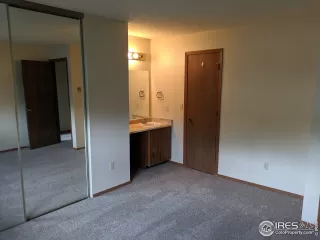 Photo #4: 897440 Listing