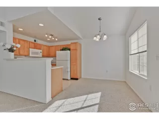 Photo #5: 897487 Listing