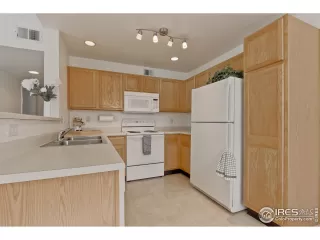 Photo #6: 897487 Listing