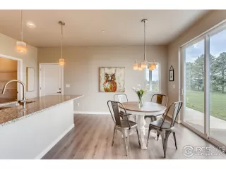 Photo #6: 897546 Listing