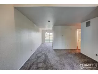 Photo #5: 897707 Listing