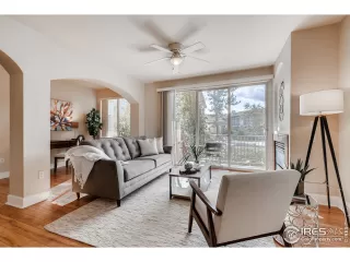 Photo #2: 897761 Listing 