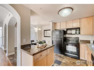 Photo #4: 897761 Listing 