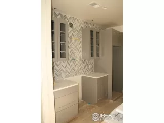 Photo #6: 897792 Listing