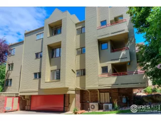 Photo #4: 897880 Listing