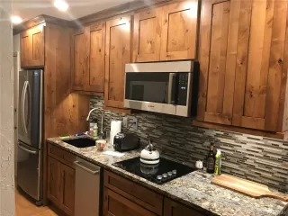 Photo #4: 8979293 Listing