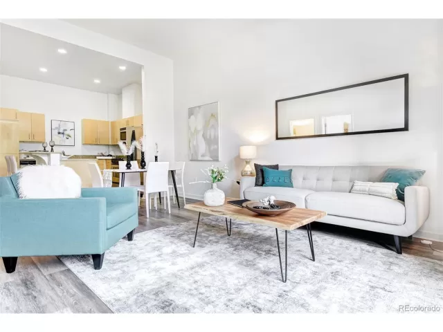 MLS: 8979825 Condo For Sale