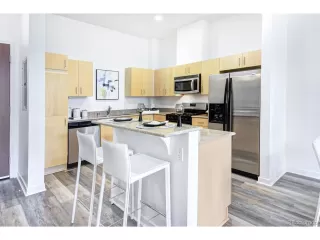 Photo #5: 8979825 Listing