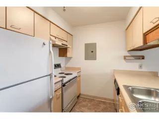 Photo #6: 898004 Listing