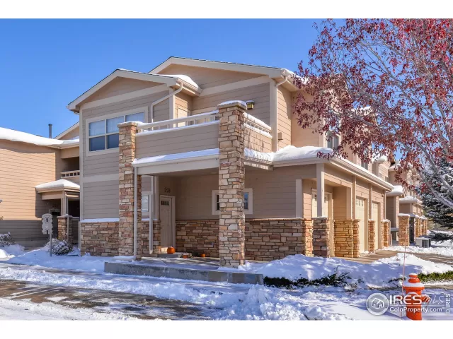 MLS: 898035 Condo For Sale