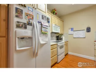 Photo #4: 898035 Listing