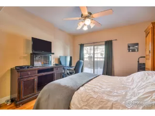 Photo #5: 898035 Listing