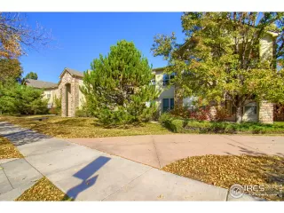 Photo #2: 898124 Listing