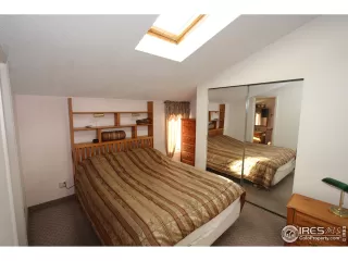 Photo #6: 898177 Listing