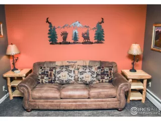 Photo #5: 898192 Listing