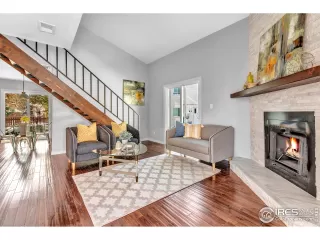 Photo #1: 898208 Listing 