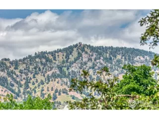 Photo #4: 898319 Listing 