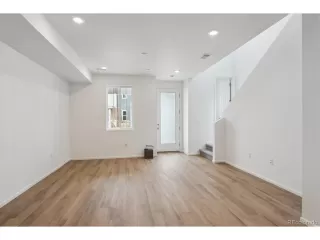 Photo #1: 8983963 Listing