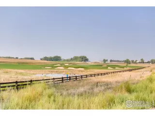 Photo #6: 898399 Listing