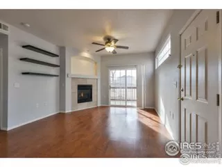 Photo #4: 898468 Listing