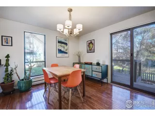 Photo #6: 898493 Listing