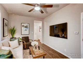 Photo #1: 898588 Listing