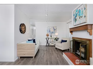 Photo #2: 898661 Listing 