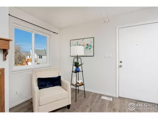 Photo #5: 898661 Listing 