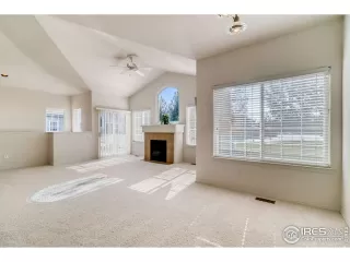 Photo #6: 898723 Listing