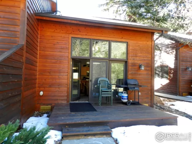 MLS: 898745 Condo For Sale