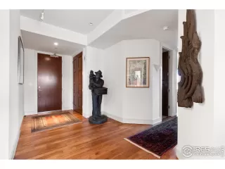 Photo #3: 898816 Listing