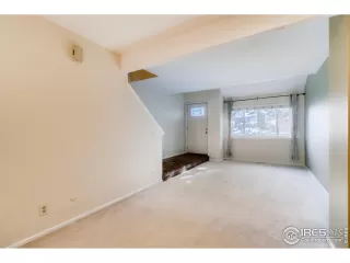 Photo #4: 898868 Listing 