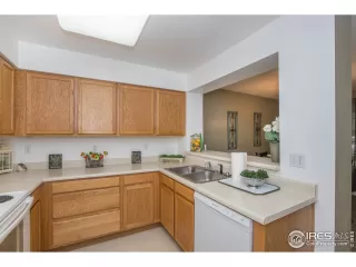 Photo #2: 898914 Listing