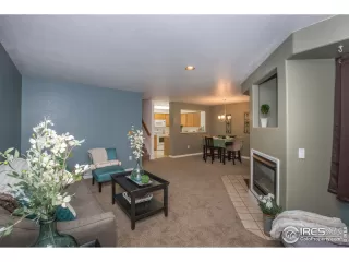 Photo #4: 898914 Listing