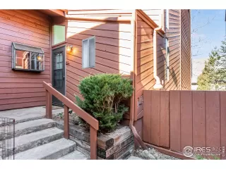 Photo #1: 898926 Listing