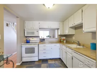 Photo #6: 899001 Listing