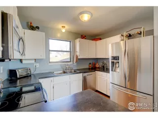 Photo #5: 899005 Listing