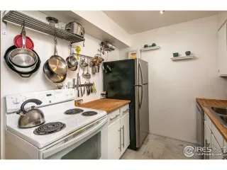 Photo #6: 899103 Listing